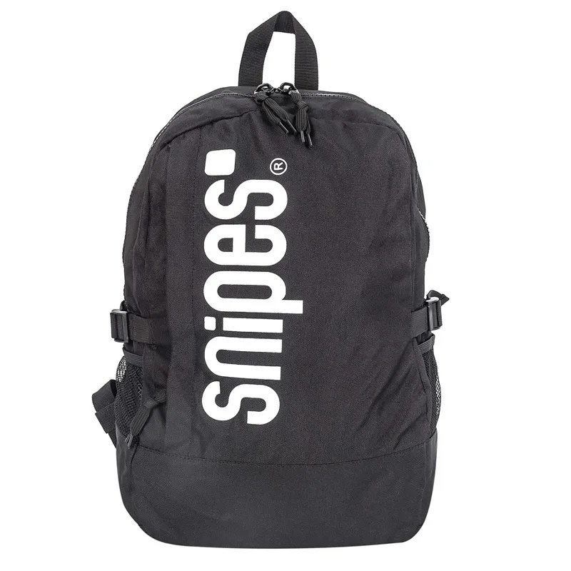 यात्रा खेल के लिए हल्का बैकपैक